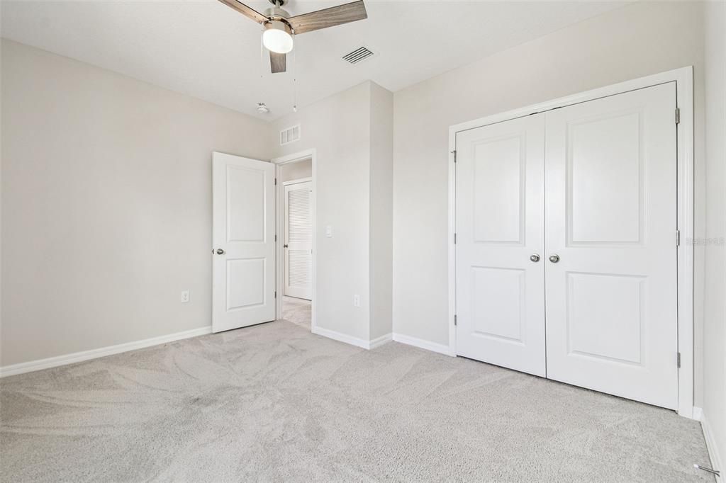 出租: $3,500 (4 贝兹, 3 浴室, 2756 平方英尺)