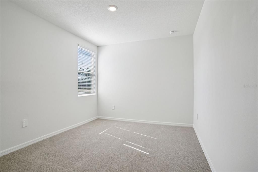 En Venta: $319,990 (3 camas, 2 baños, 1572 Pies cuadrados)