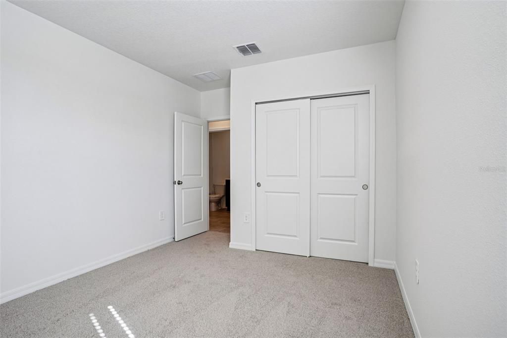 En Venta: $319,990 (3 camas, 2 baños, 1572 Pies cuadrados)