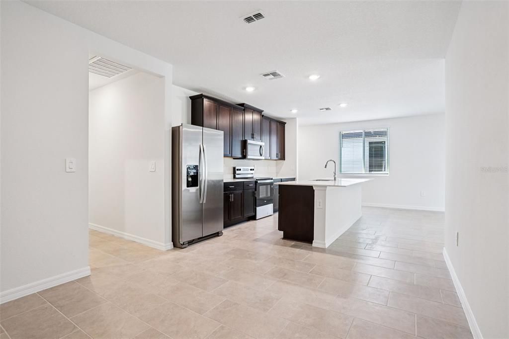 En Venta: $319,990 (3 camas, 2 baños, 1572 Pies cuadrados)