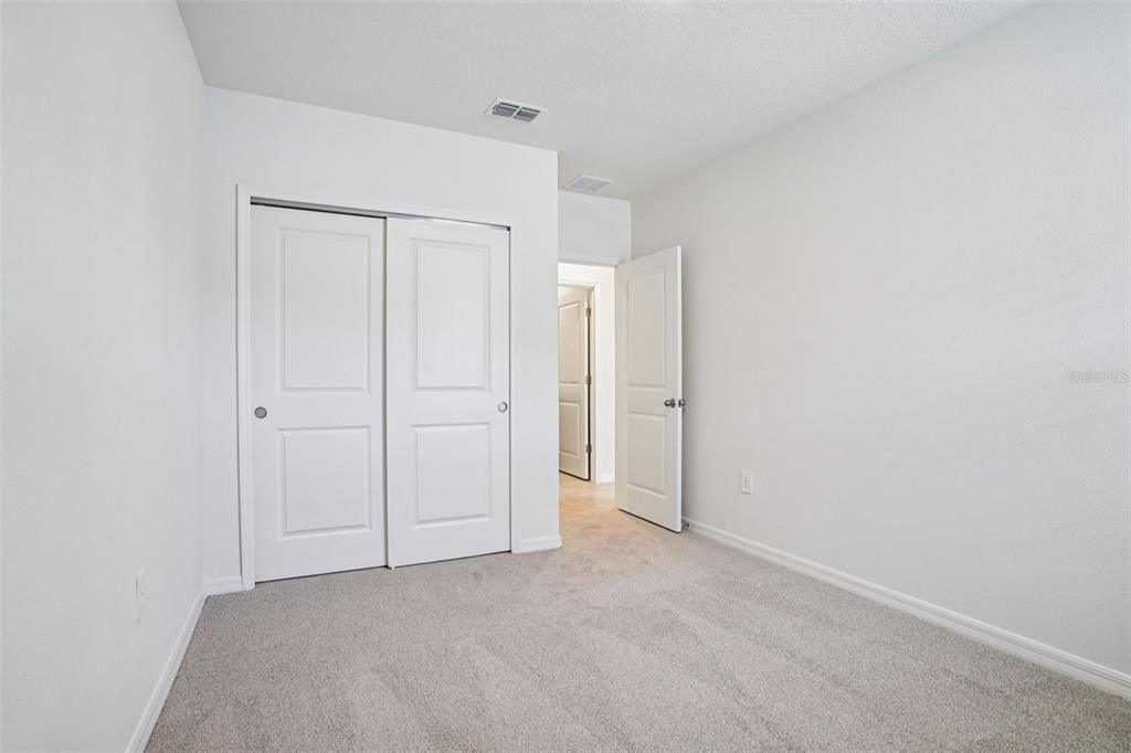 En Venta: $319,990 (3 camas, 2 baños, 1572 Pies cuadrados)