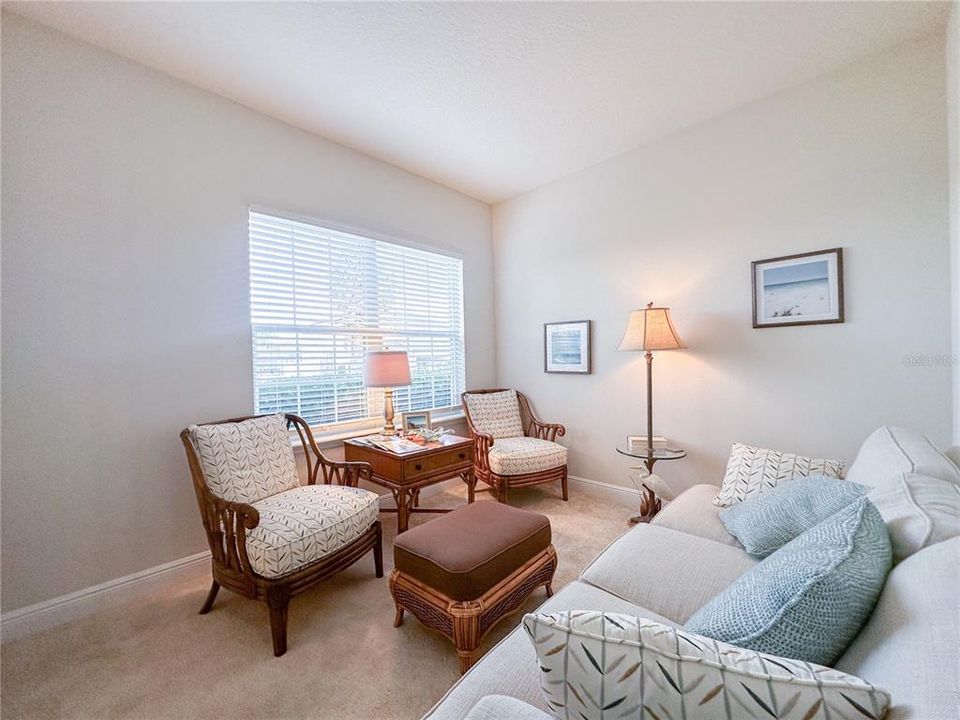 For Rent: $3,000 (3 beds, 2 baths, 2210 Square Feet)