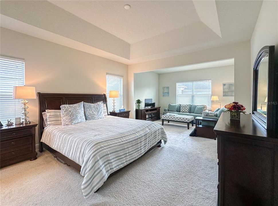 For Rent: $3,000 (3 beds, 2 baths, 2210 Square Feet)