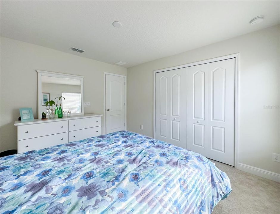 For Rent: $3,000 (3 beds, 2 baths, 2210 Square Feet)