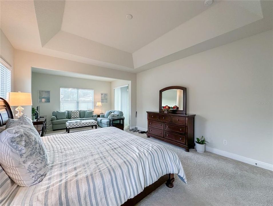 For Rent: $3,000 (3 beds, 2 baths, 2210 Square Feet)