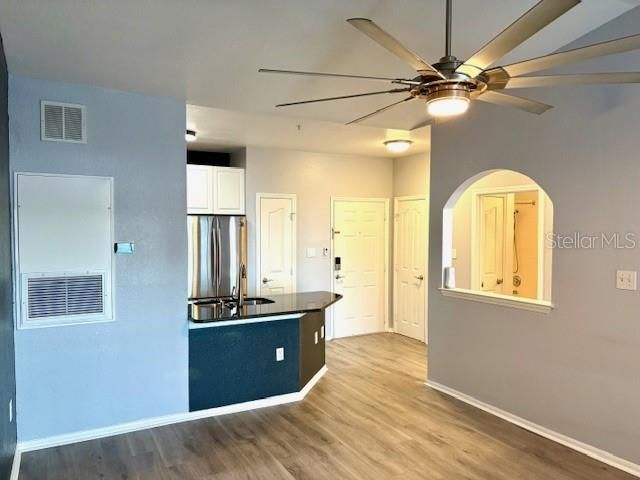 For Rent: $2,095 (1 beds, 1 baths, 654 Square Feet)