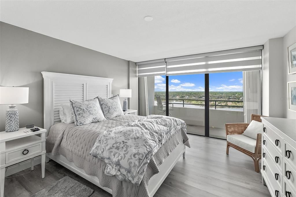 В аренду: $3,750 (2 спален, 2 ванн, 1215 Квадратных фут)