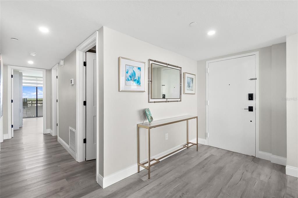 В аренду: $3,750 (2 спален, 2 ванн, 1215 Квадратных фут)