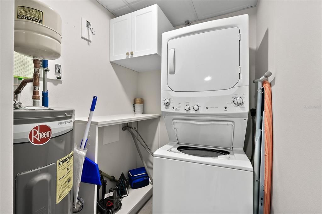 В аренду: $3,750 (2 спален, 2 ванн, 1215 Квадратных фут)