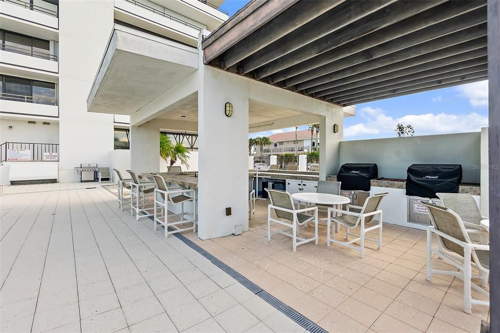 В аренду: $3,750 (2 спален, 2 ванн, 1215 Квадратных фут)