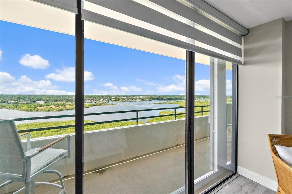 В аренду: $3,750 (2 спален, 2 ванн, 1215 Квадратных фут)