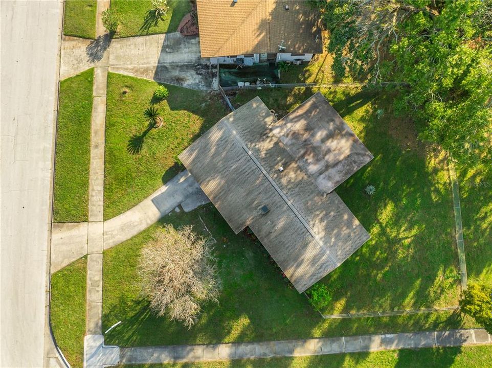 For Sale: $325,000 (4 beds, 2 baths, 1250 Square Feet)