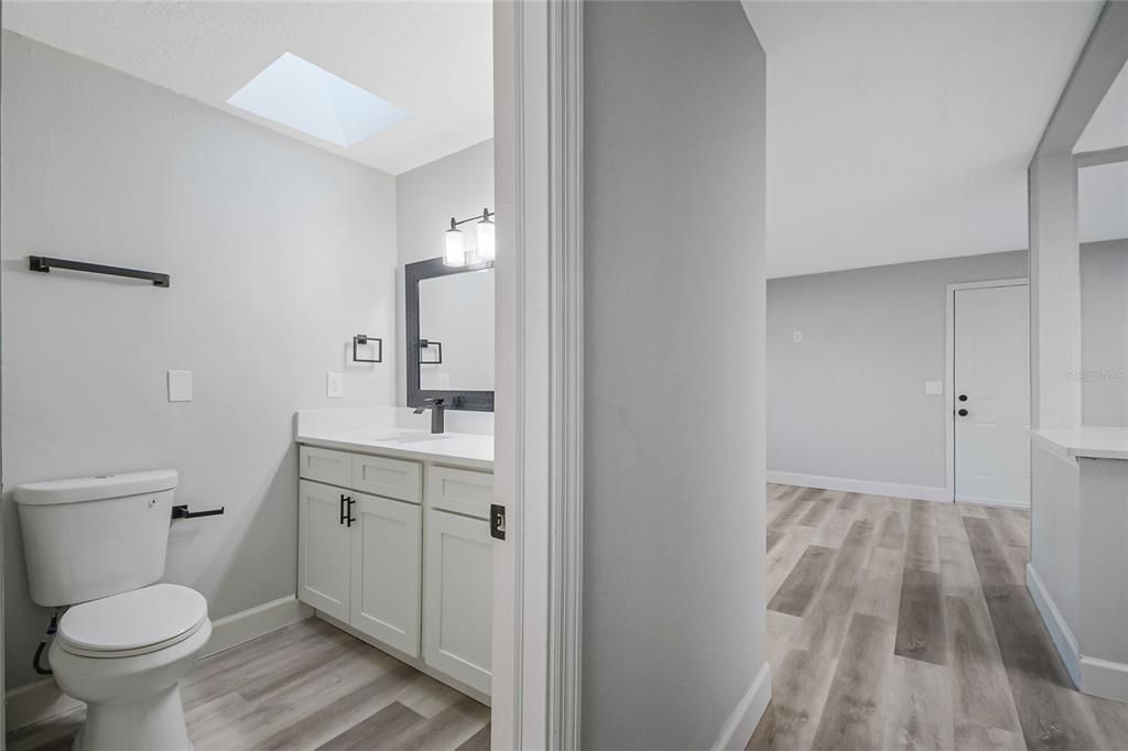 For Sale: $325,000 (4 beds, 2 baths, 1250 Square Feet)