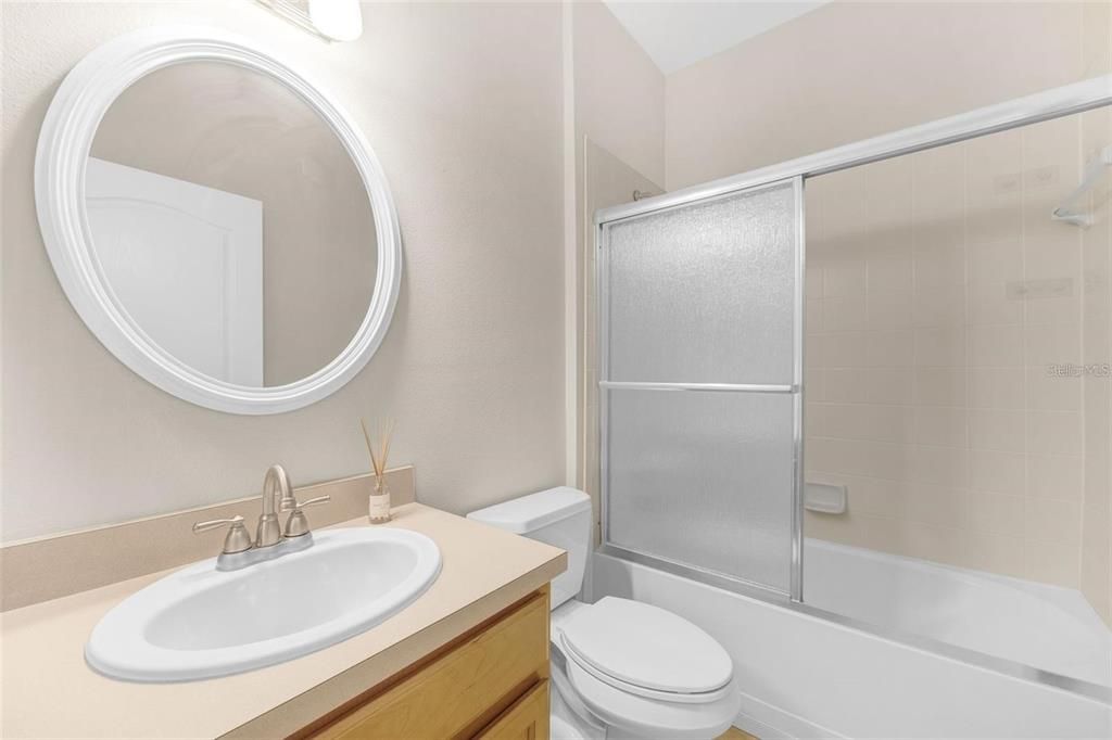 For Rent: $2,500 (3 beds, 2 baths, 2062 Square Feet)