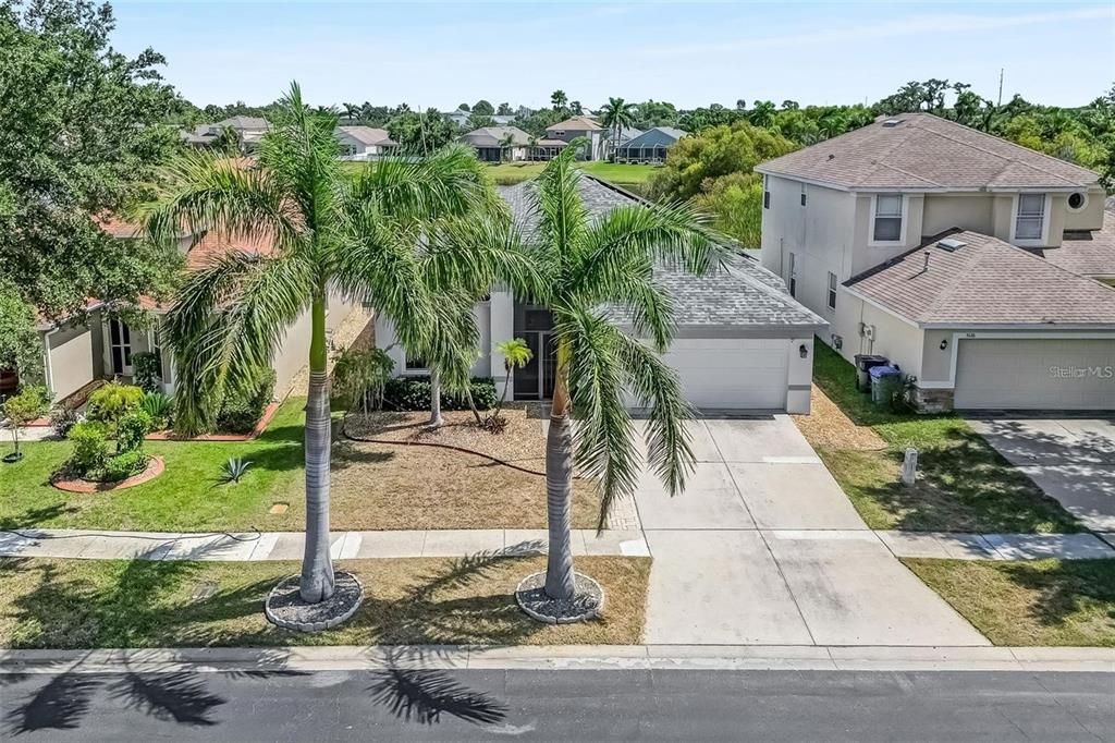 For Rent: $2,500 (3 beds, 2 baths, 2062 Square Feet)