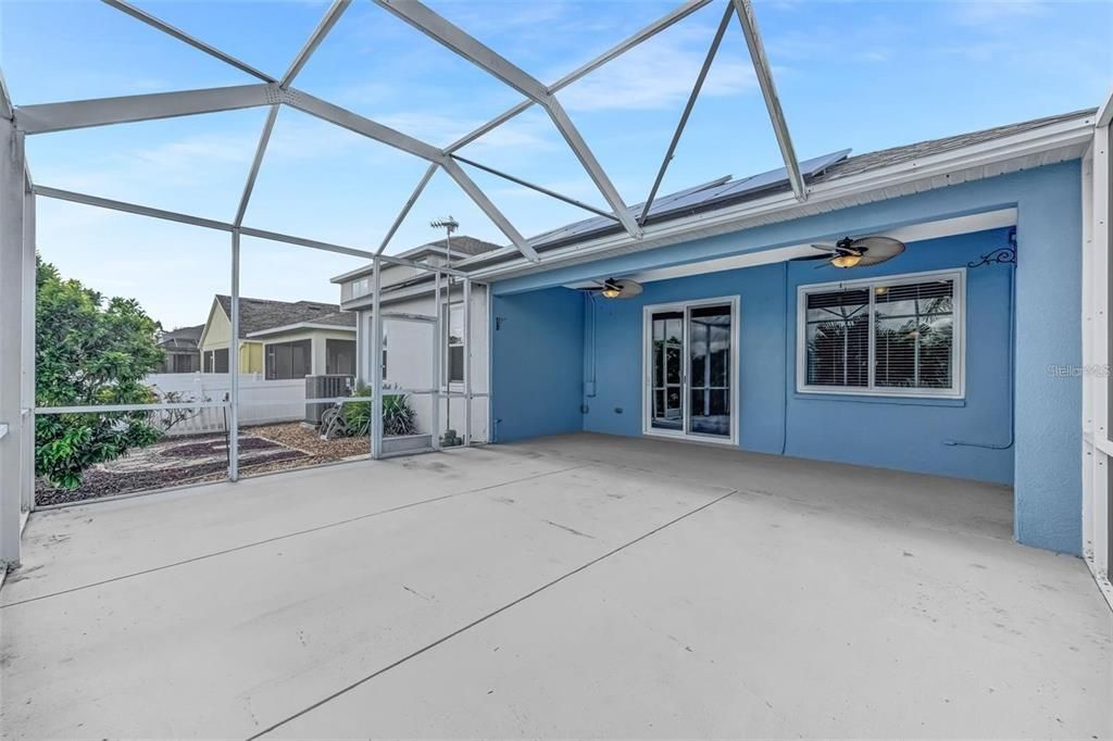 For Rent: $2,500 (3 beds, 2 baths, 2062 Square Feet)