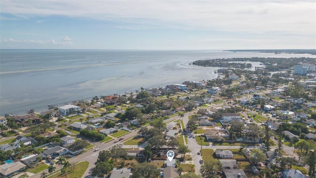 For Sale: $389,000 (1 beds, 1 baths, 600 Square Feet)