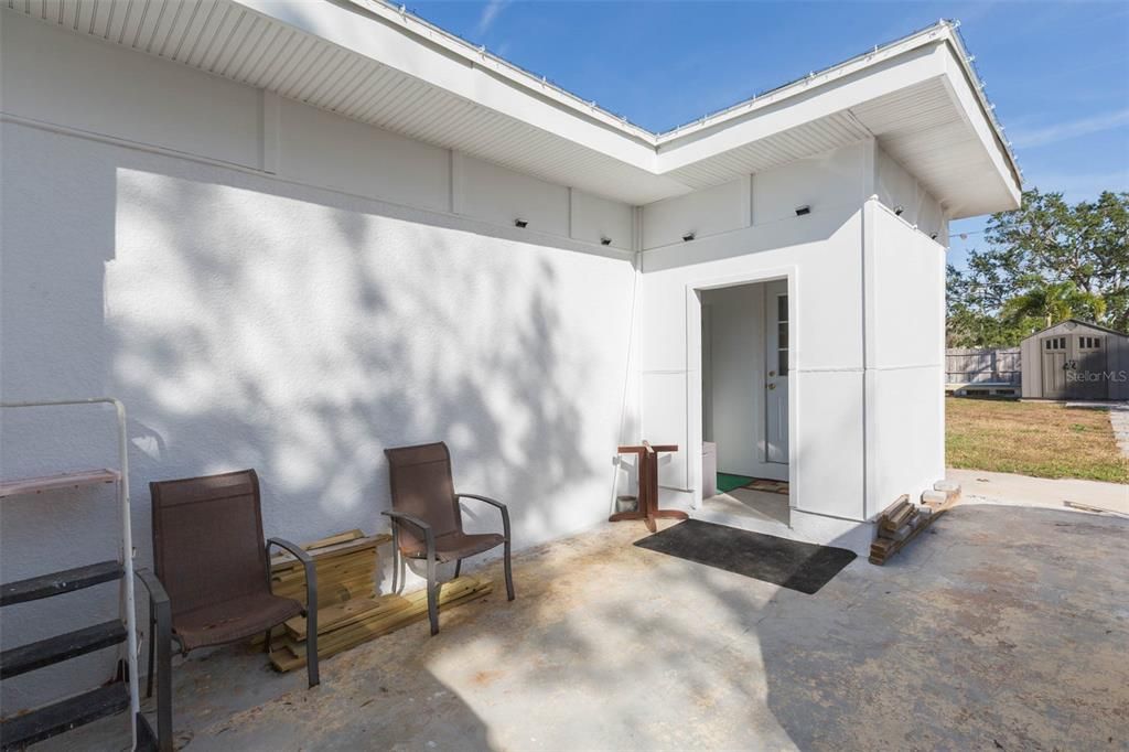 For Sale: $389,000 (1 beds, 1 baths, 600 Square Feet)