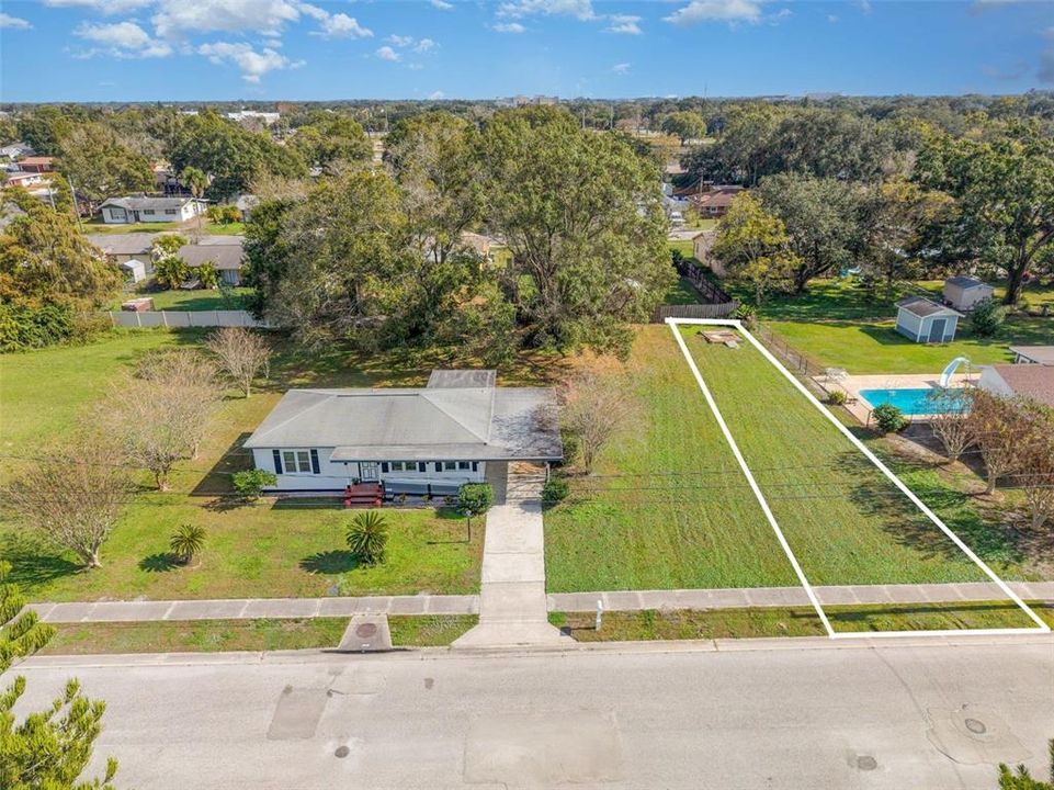 待售: $25,000 (0.11 acres)