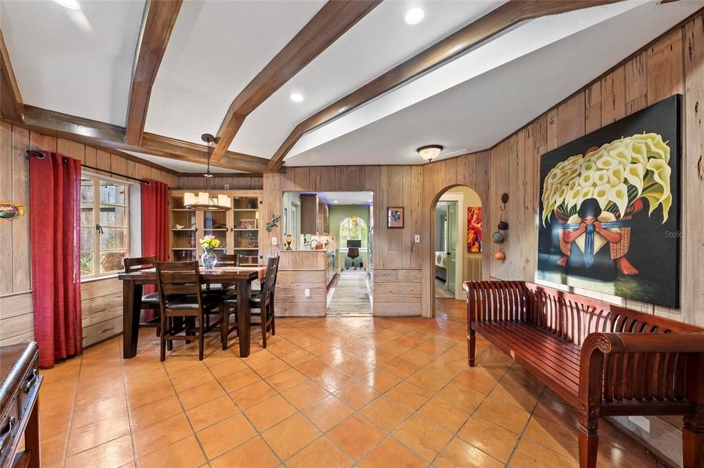 For Sale: $1,500,000 (6 beds, 4 baths, 3493 Square Feet)