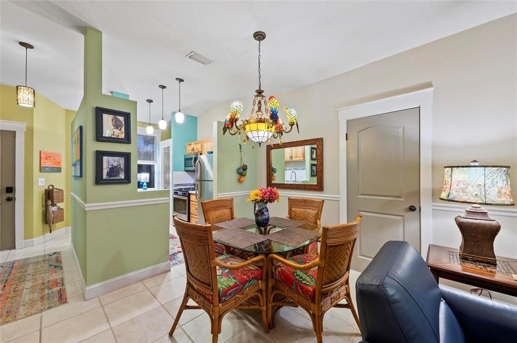 For Sale: $1,500,000 (6 beds, 4 baths, 3493 Square Feet)