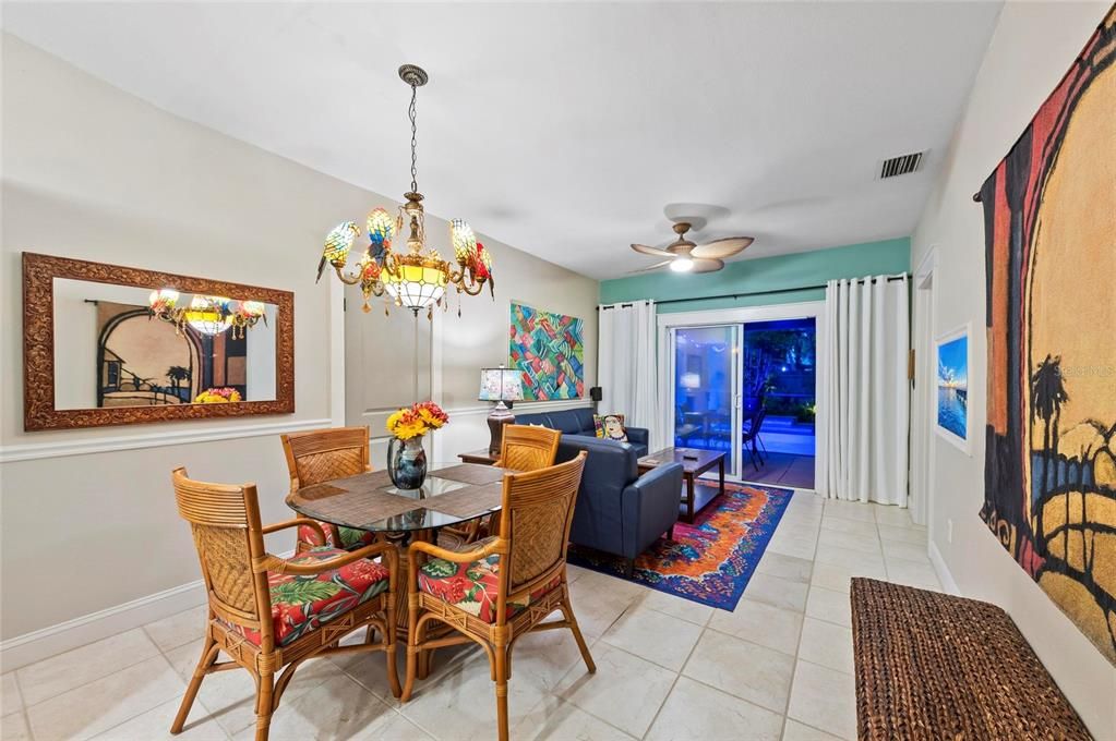 For Sale: $1,500,000 (6 beds, 4 baths, 3493 Square Feet)