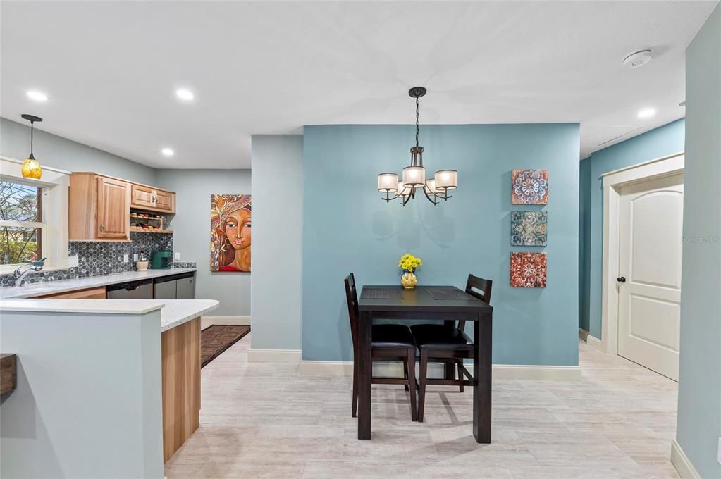 For Sale: $1,500,000 (6 beds, 4 baths, 3493 Square Feet)