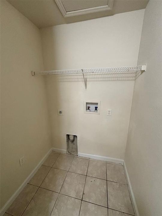 出租: $2,050 (3 贝兹, 2 浴室, 2163 平方英尺)