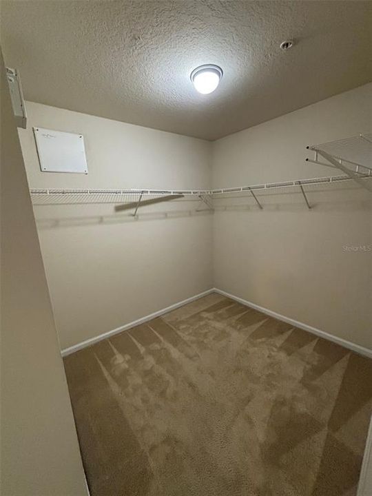 出租: $2,050 (3 贝兹, 2 浴室, 2163 平方英尺)