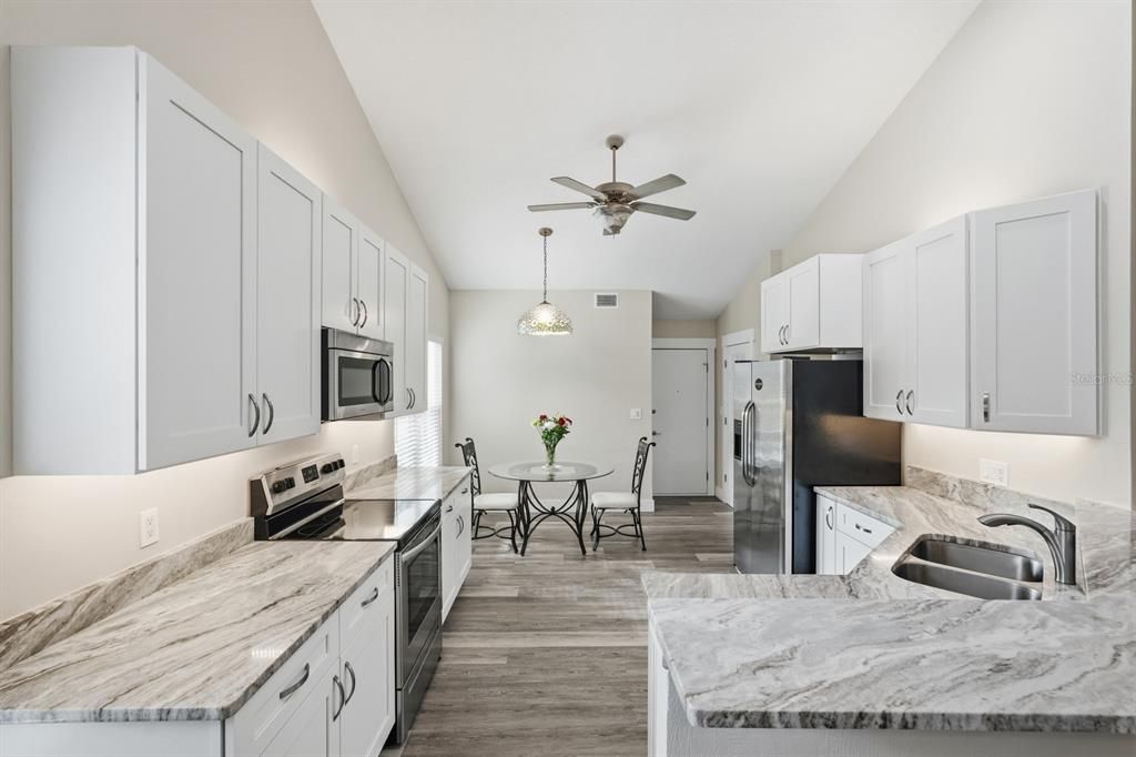 En Venta: $355,000 (3 camas, 2 baños, 1835 Pies cuadrados)