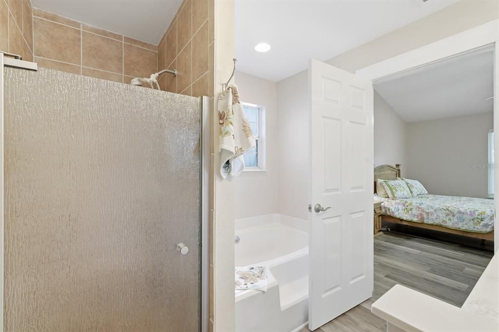 En Venta: $355,000 (3 camas, 2 baños, 1835 Pies cuadrados)