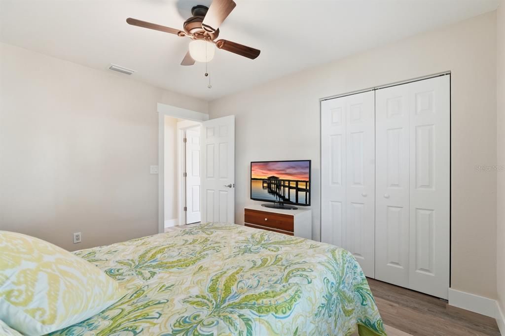 En Venta: $355,000 (3 camas, 2 baños, 1835 Pies cuadrados)