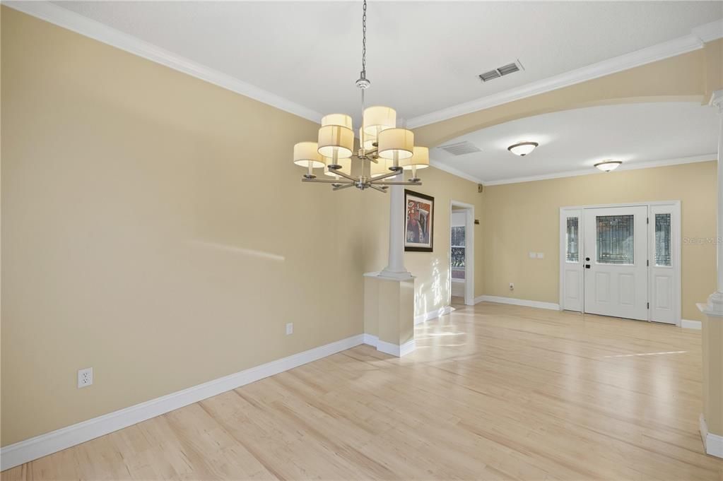 For Sale: $470,000 (3 beds, 2 baths, 2130 Square Feet)