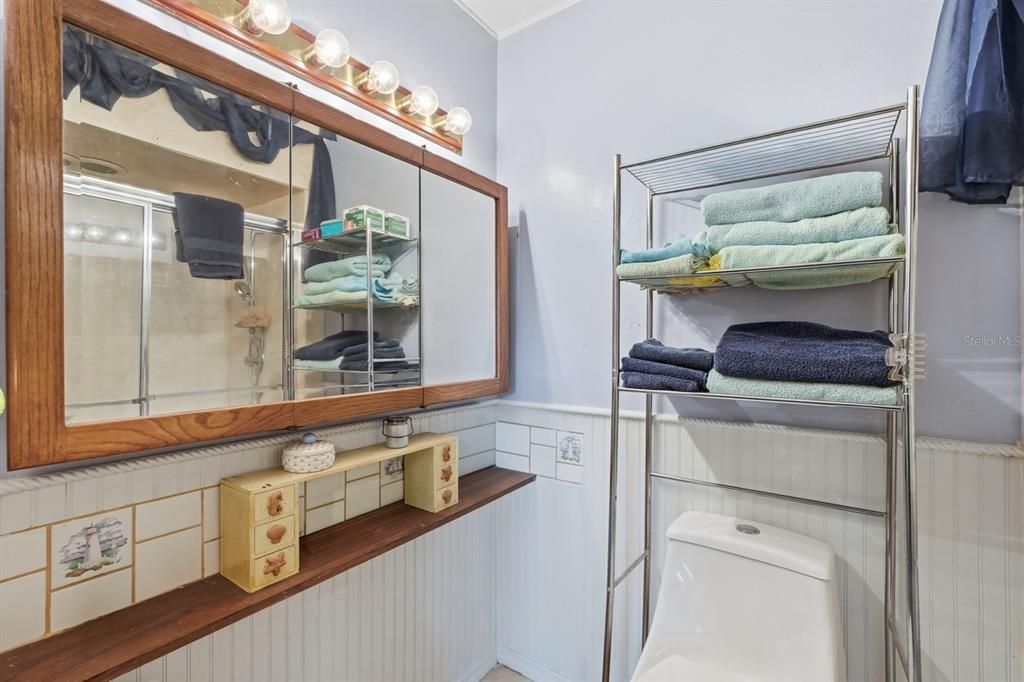 For Sale: $340,000 (3 beds, 2 baths, 1698 Square Feet)