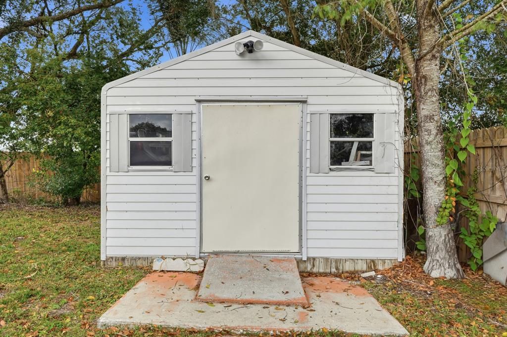 For Sale: $340,000 (3 beds, 2 baths, 1698 Square Feet)