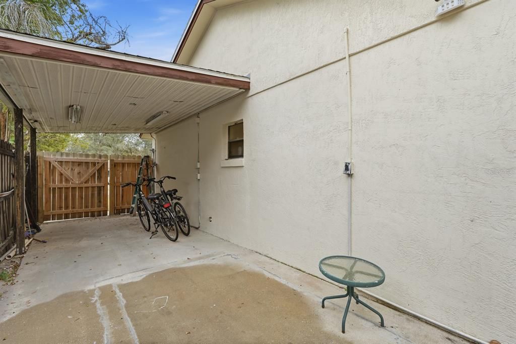 For Sale: $340,000 (3 beds, 2 baths, 1698 Square Feet)