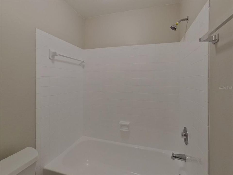 出租: $2,129 (4 贝兹, 2 浴室, 1522 平方英尺)