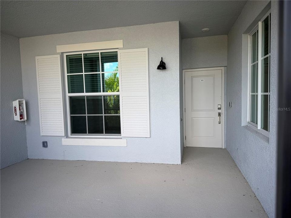 В аренду: $2,300 (2 спален, 2 ванн, 1438 Квадратных фут)