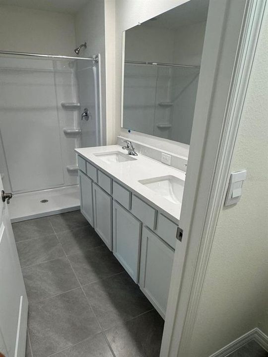 En Renta: $2,190 (4 camas, 2 baños, 1665 Pies cuadrados)