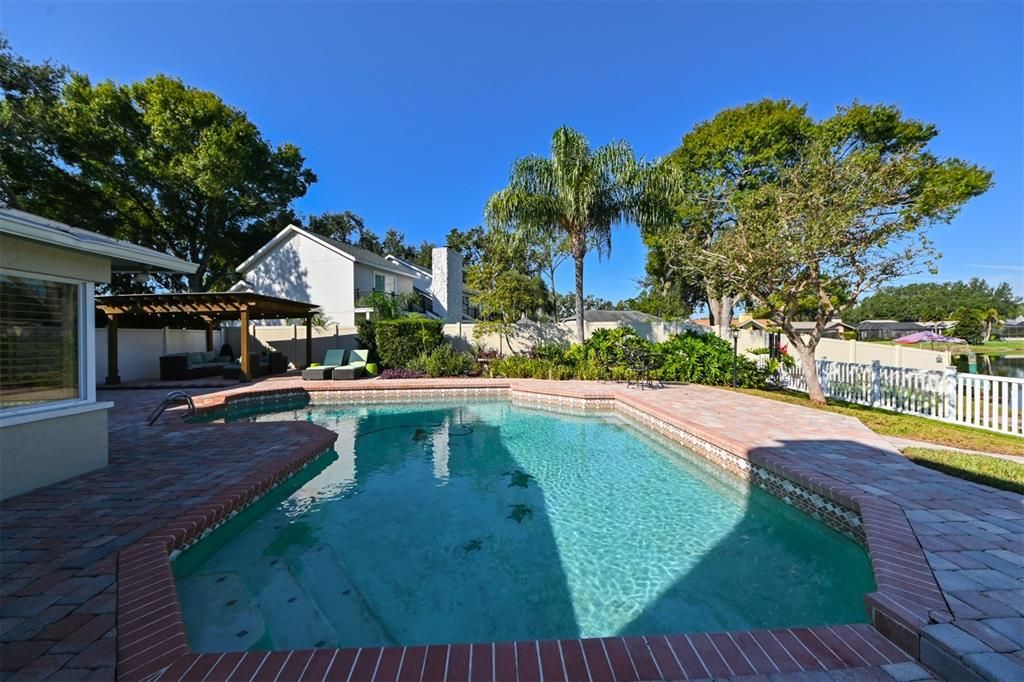 待售: $895,000 (4 贝兹, 2 浴室, 2954 平方英尺)