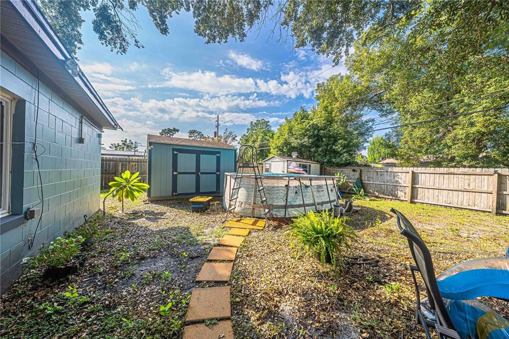 En Venta: $319,900 (4 camas, 2 baños, 1470 Pies cuadrados)