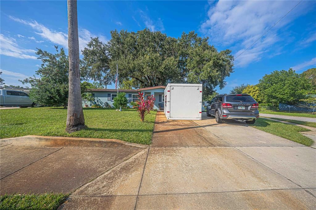 En Venta: $319,900 (4 camas, 2 baños, 1470 Pies cuadrados)