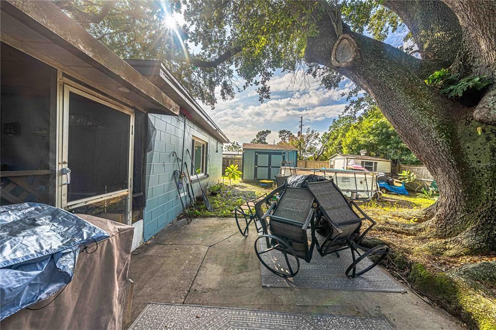 En Venta: $319,900 (4 camas, 2 baños, 1470 Pies cuadrados)