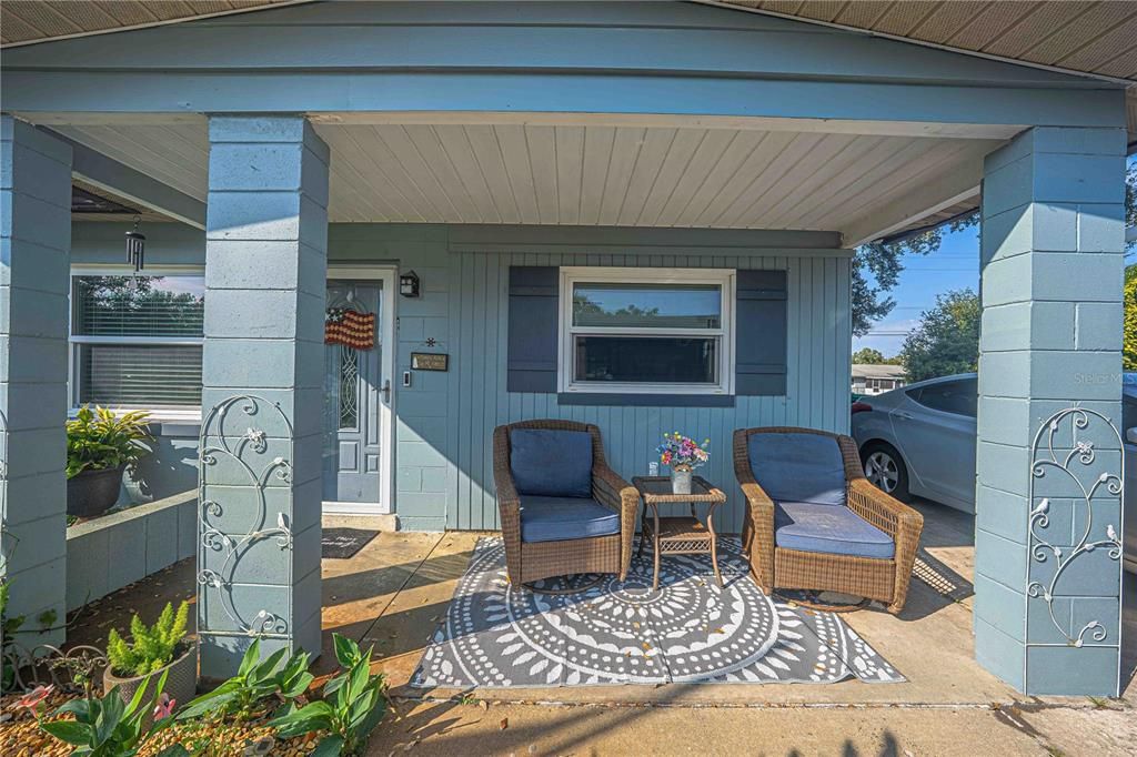 En Venta: $319,900 (4 camas, 2 baños, 1470 Pies cuadrados)