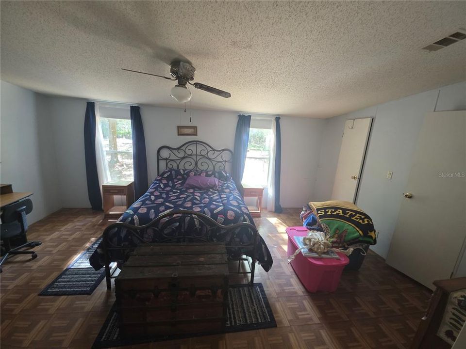 待售: $269,000 (3 贝兹, 2 浴室, 1839 平方英尺)