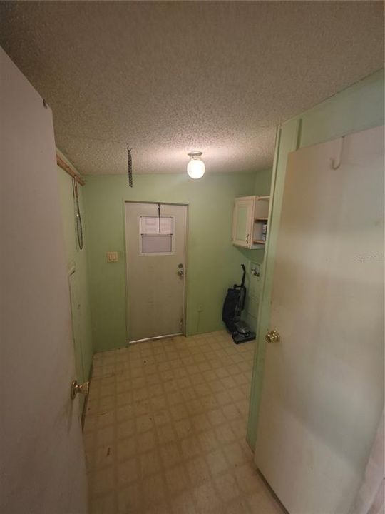 待售: $269,000 (3 贝兹, 2 浴室, 1839 平方英尺)