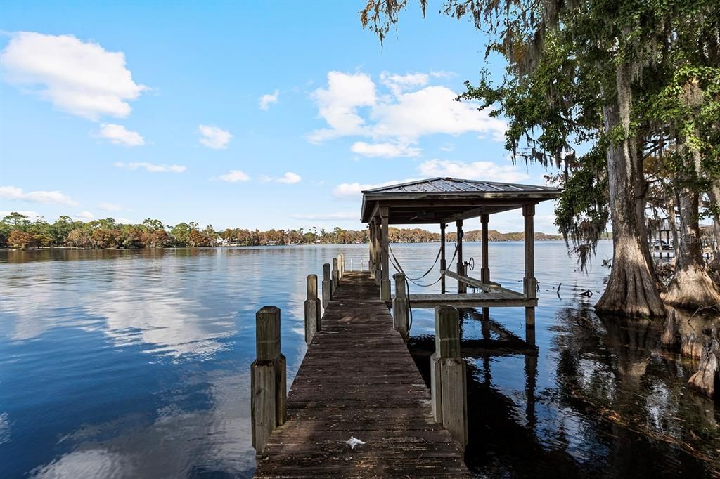 For Sale: $2,500,000 (4 beds, 3 baths, 3664 Square Feet)