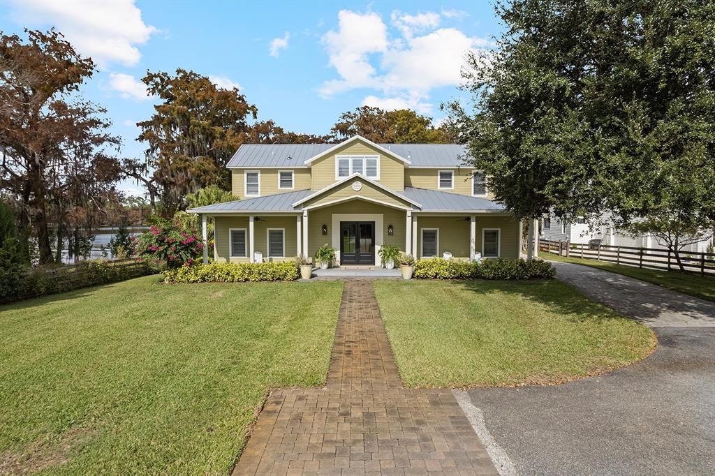 For Sale: $2,500,000 (4 beds, 3 baths, 3664 Square Feet)