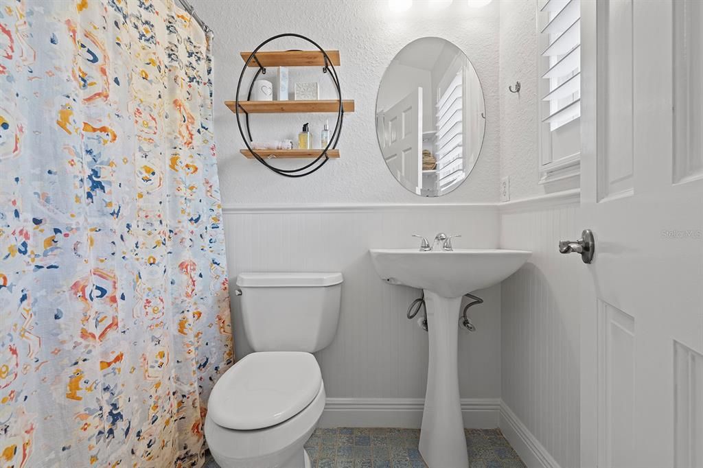 For Sale: $2,500,000 (4 beds, 3 baths, 3664 Square Feet)