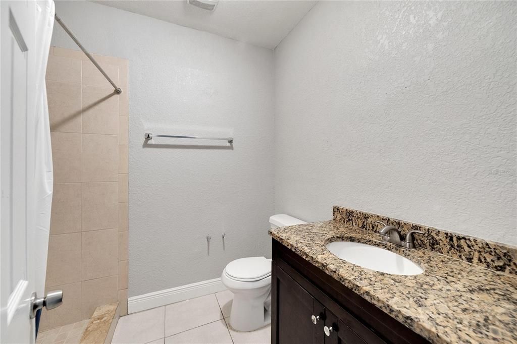 For Sale: $550,000 (4 beds, 0 baths, 1901 Square Feet)